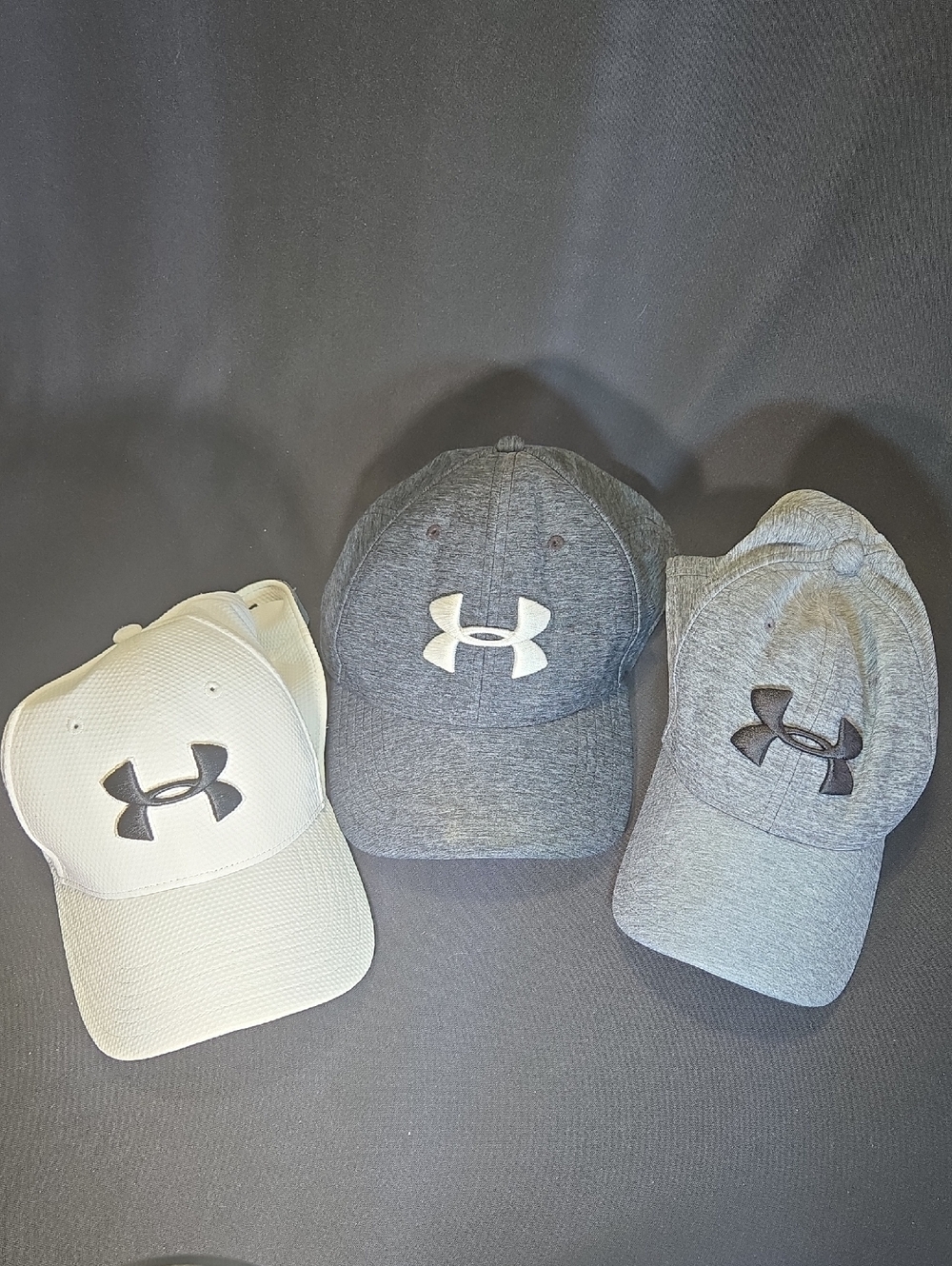 Under Armour White and Gray Baseball Cap Set